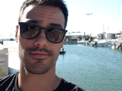 Generic representation of New on board: Samuel Correia
