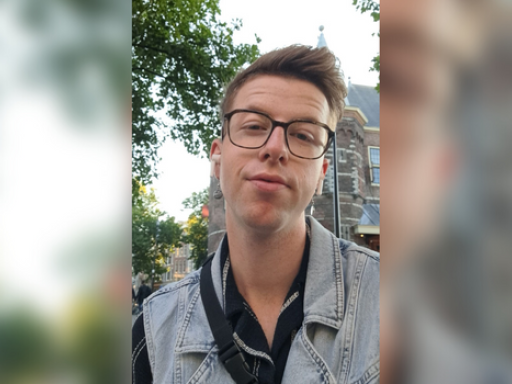 New MSc student: Mike Lenstra Generic representation of New MSc student: Mike Lenstra