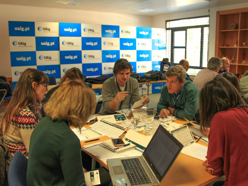 Generic representation of Experts establish performance indicators to evaluate marine protected areas